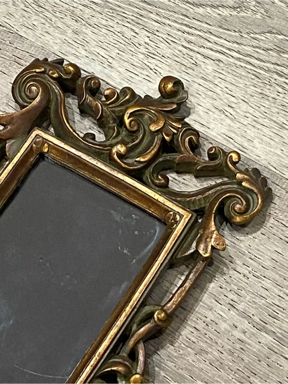 Vintage Gold Ornate Victorian Tabletop Picture Frame Rococo